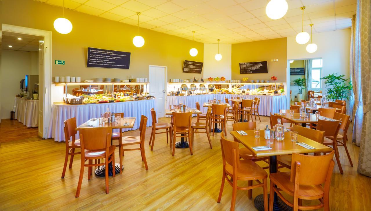 Travellers Hostel